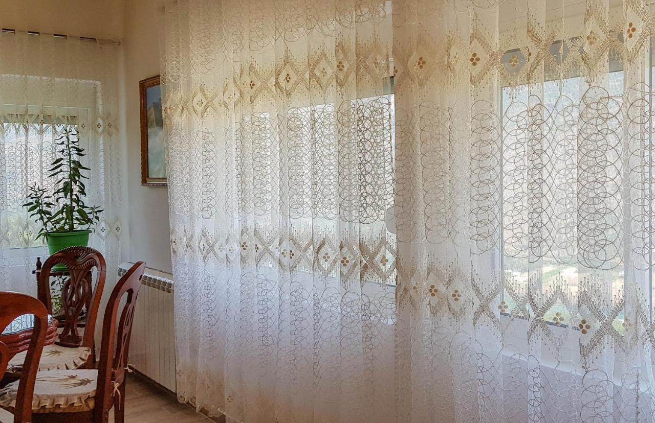Villa Goliku Pestani Εξωτερικό φωτογραφία