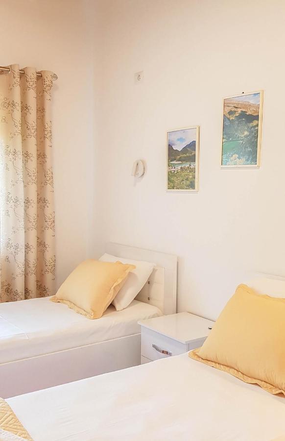 Villa Goliku Pestani Εξωτερικό φωτογραφία
