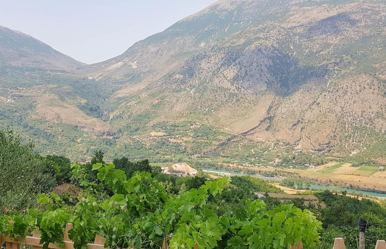 Villa Goliku Pestani Εξωτερικό φωτογραφία