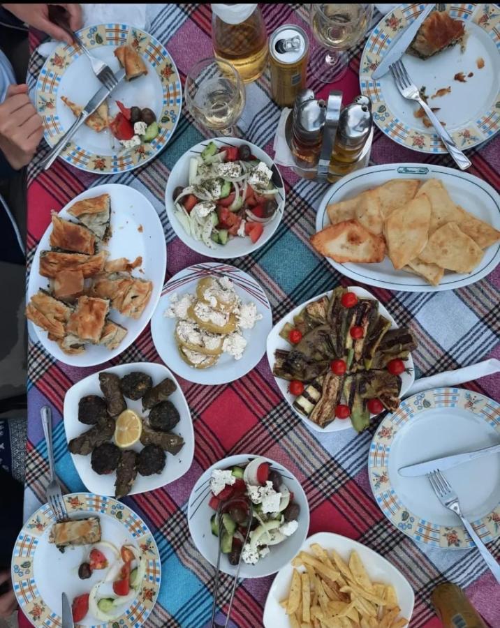 Villa Goliku Pestani Εξωτερικό φωτογραφία